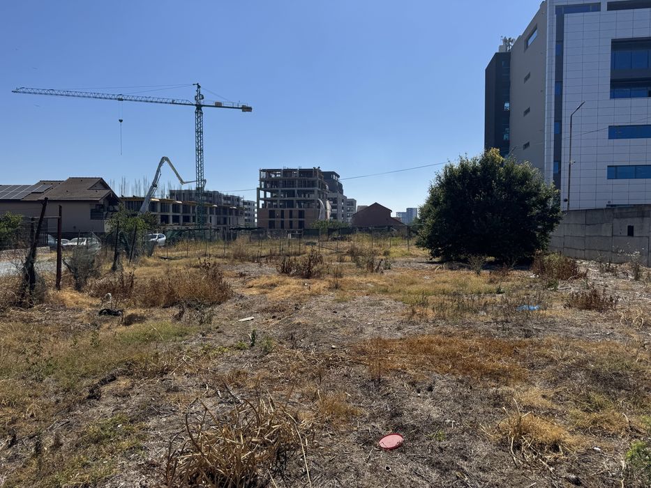 Teren intravilan 1346mp la pret din 2020