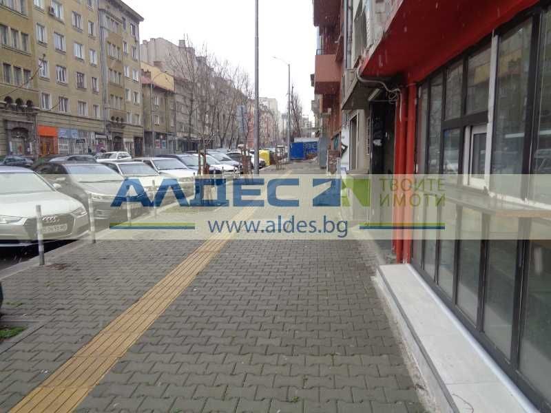 Дава се под наем Магазин в София, Център - 15 кв.м за 348.84 € - Снимка #3