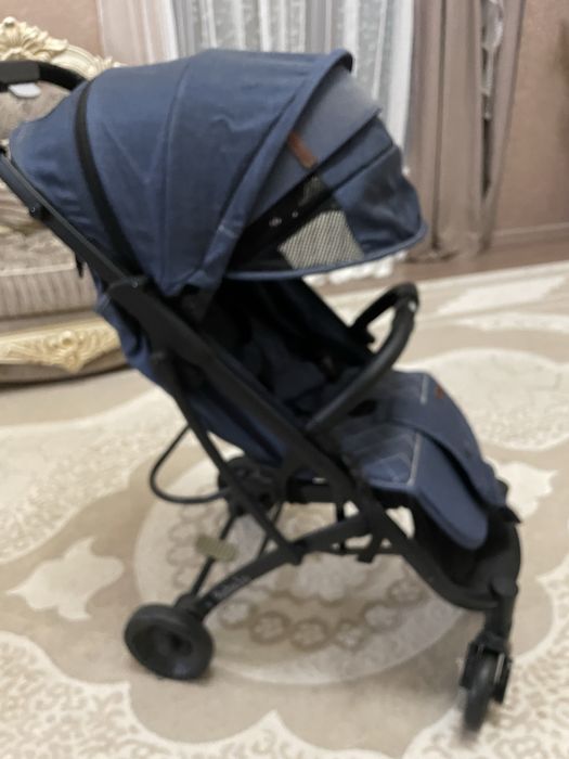 Продам детскую коляку