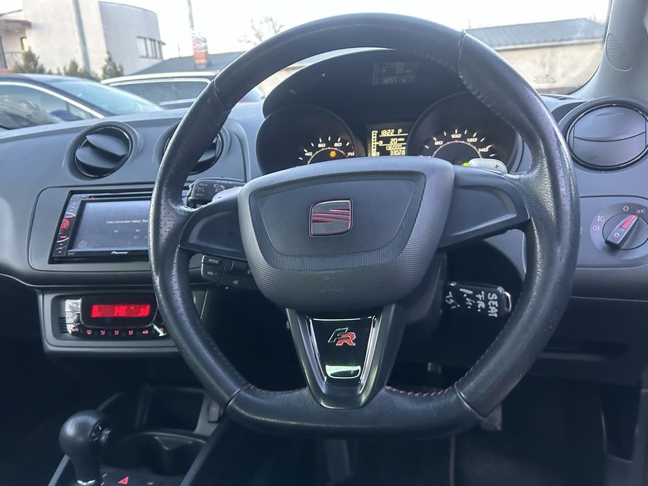 Volan complet cu airbag ,  teșit piele cu padele Seat ibiza FR 2011