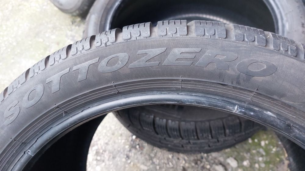 Зимни гуми 295/35/19 Pirelli Sottozero 2 броя