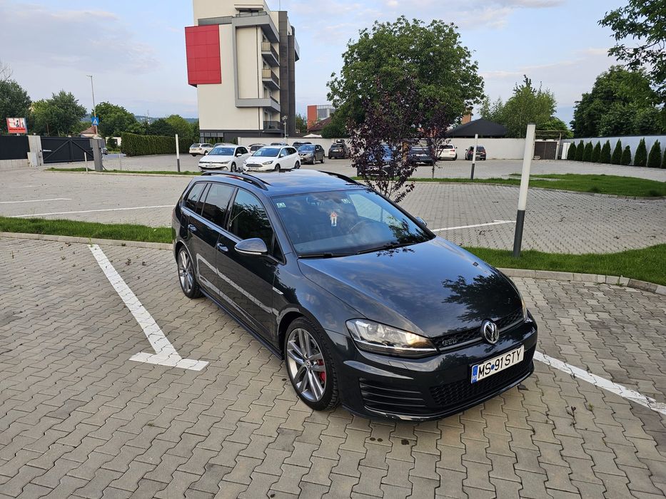 Volkswagen golg GTD , 2016, panoramic , Bixenon , navi