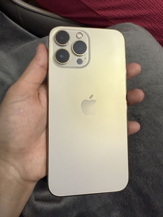 Продам Iphone 13 pro max