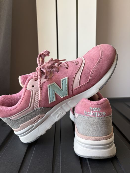 New Balance 997H Розови