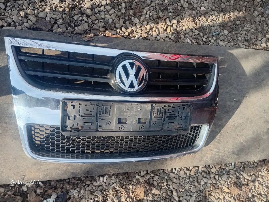 Grila radiator touareg 7L 2006/2007/2008/2009/2010