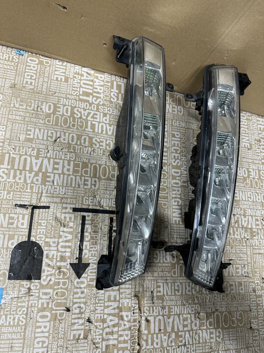 Leduri stânga dreapta citroen c4.cod:177850-01.