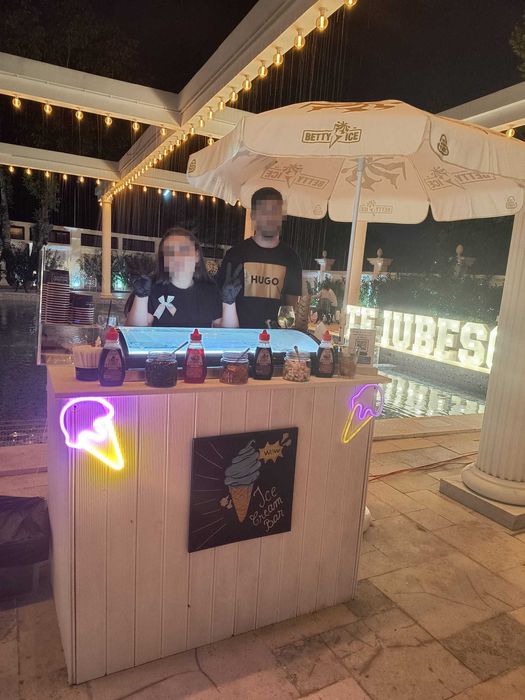 ice cream bar - toneta mobila inghetata nunta/botez/corporate