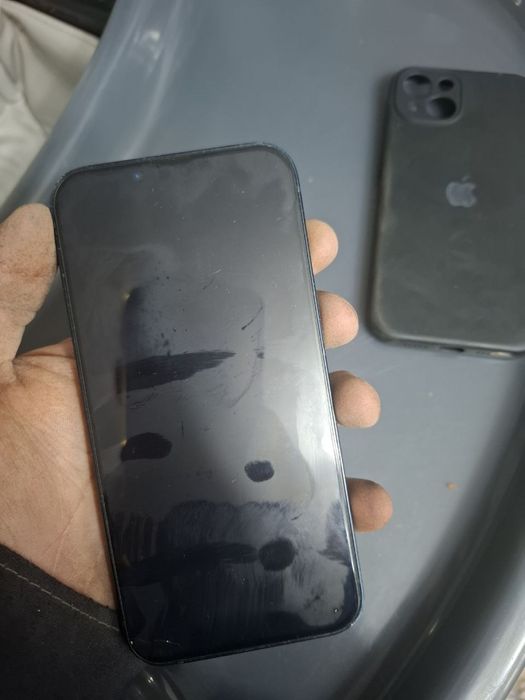 Продам айфон 13 100% акб