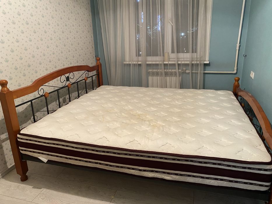 Кровать двуспальная продажа