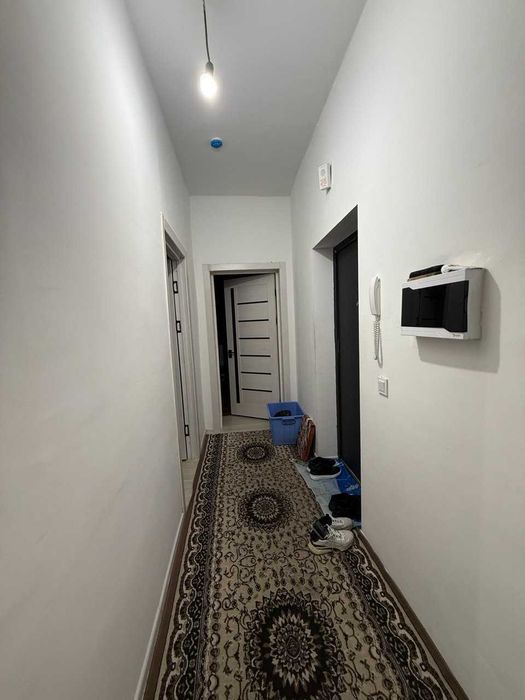 Sergeli kvartira akkuratniy turadigan yigitlarga/talabalarga