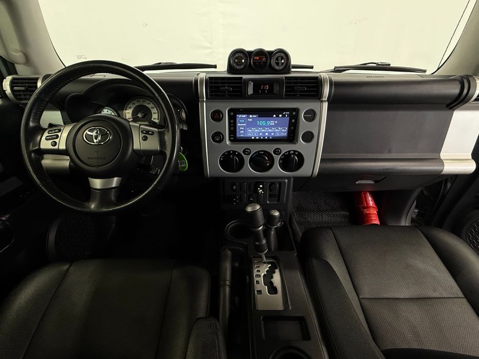 Toyota FJ Cruiser