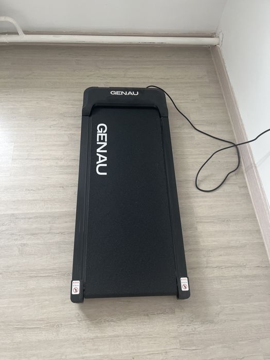 Продам беговую дорожку