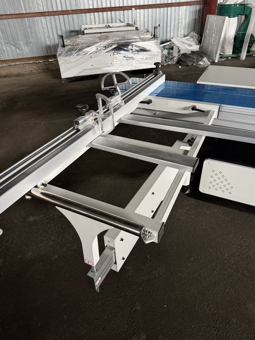 форматно раскроечный станок