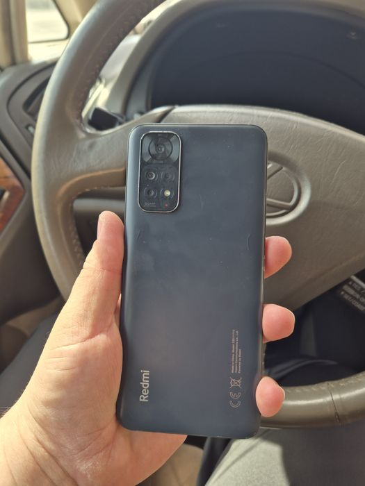 Продам redmi Note 11 на запчасти