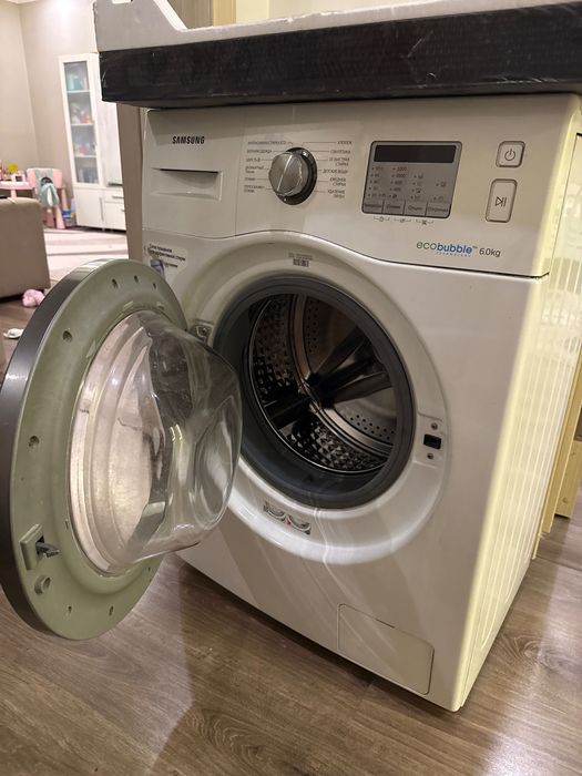 Продам стиральную машинку автомат