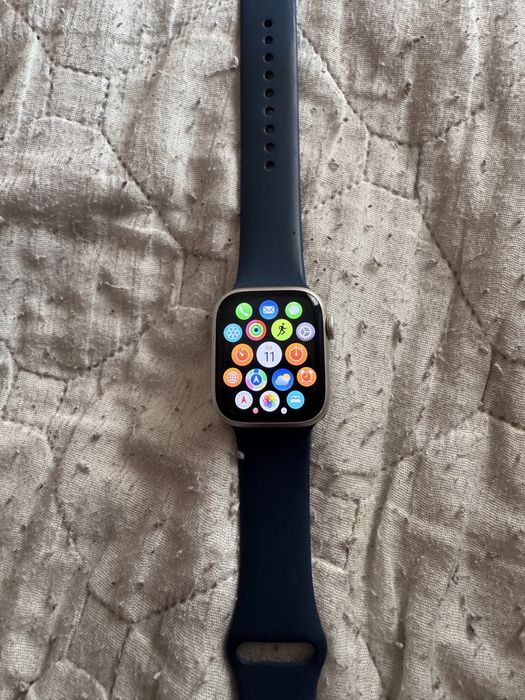 Apple Watch series 8 41 мм
