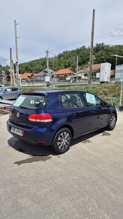 Volkswagen Golf  1.4 MPI Benzină