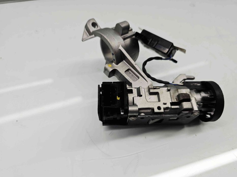 Contact cu cheie  Opel Zafira C (P12) [Fabr 2011-2017] 13383062 1.4 B