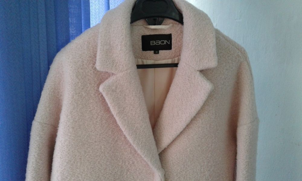 Пальто демисезонное