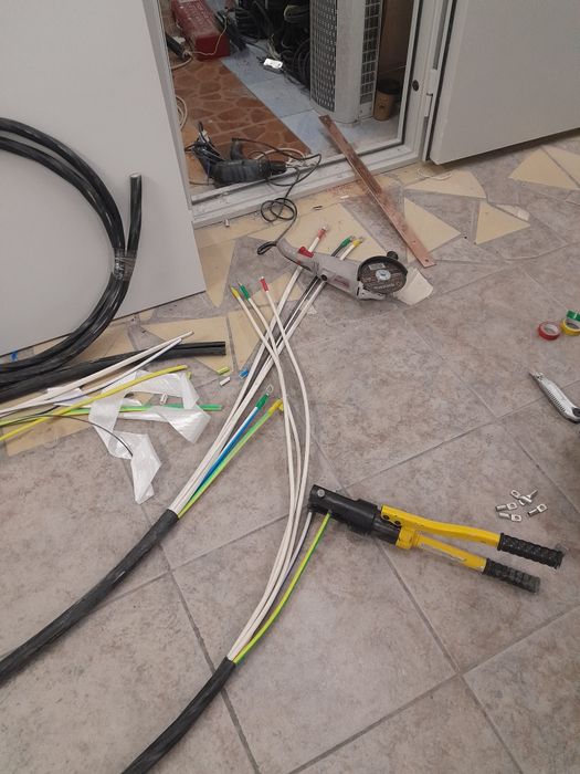 Опытный Электрик