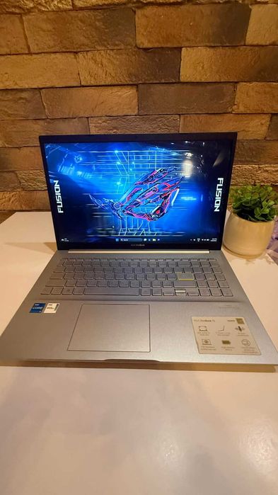 Asus Vivobook 15 K513 | i5-1135G7 | 16GB RAM | 512GB SSD | Като нов!