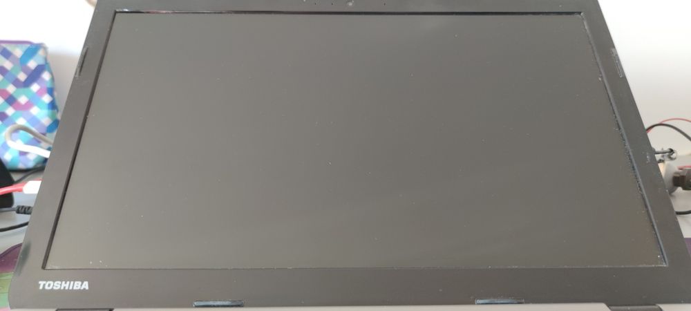 Dezmembrez Toshiba Satellite M50D-A-10Z