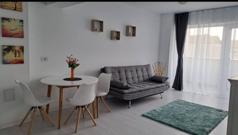 Inchiriez apartament cu 2 camere, in Prima Green Residence Oradea !!!