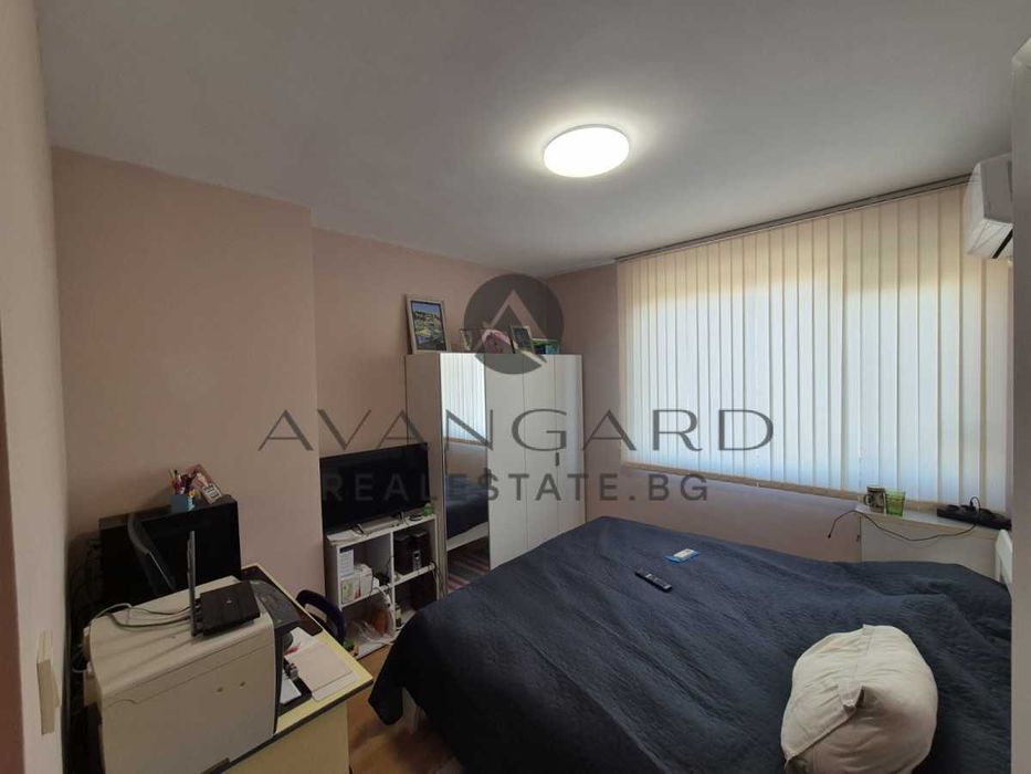 Продава се Тристаен апартамент в Пловдив, Кючук Париж - 103 кв.м за 2525 €/кв.м - Снимка #7