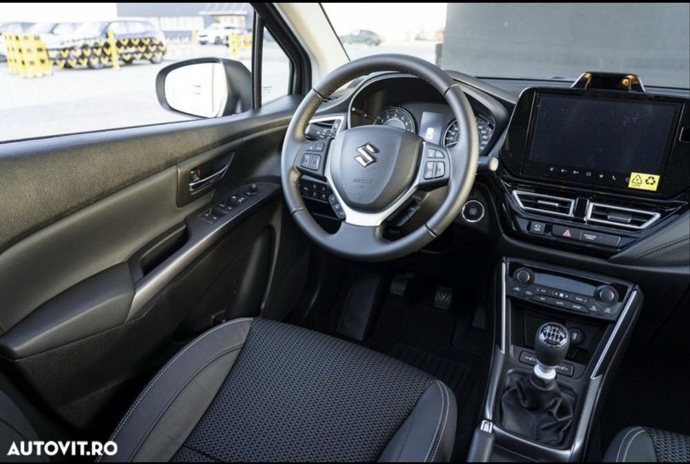 Suzuki S-cross Luxus MHEV 48V 1.4 boosterjet 130cp M6 4WD