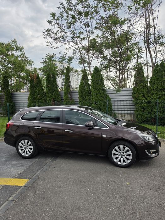 OpeL Astra J An 2012 ~ Euro 5 - Proprietar Cutie  Automata