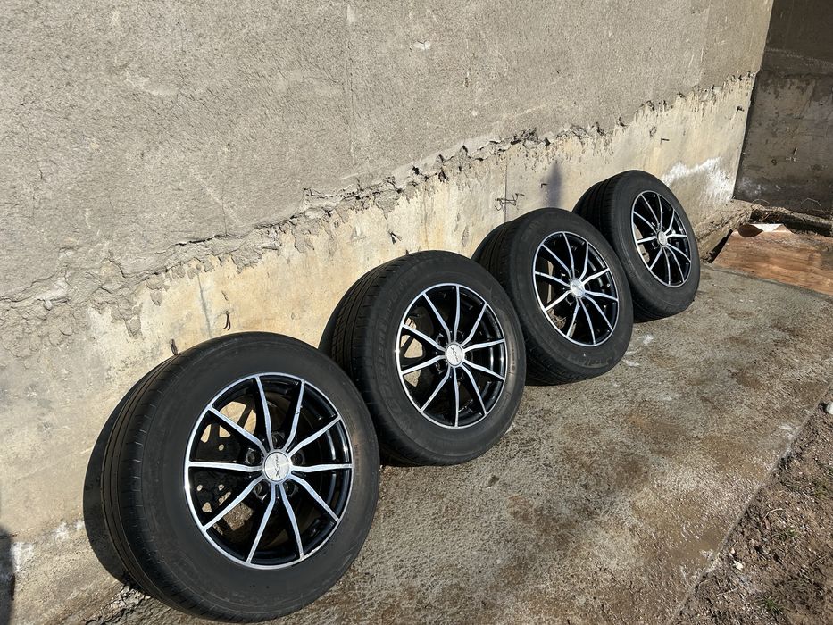 Диски с резиной!