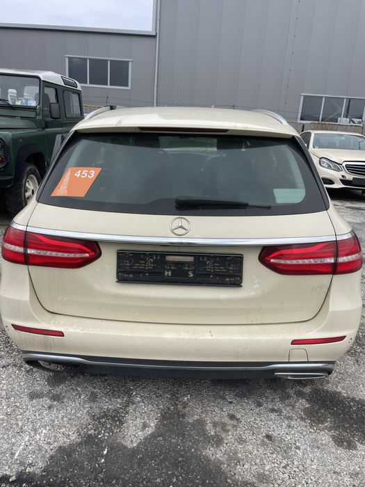 На части w213 Мерцедес Е220