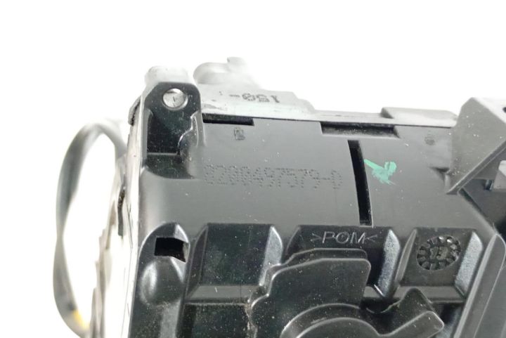 Broasca usa stanga fata 8200497579D Renault Kangoo a 2-a generatie (f