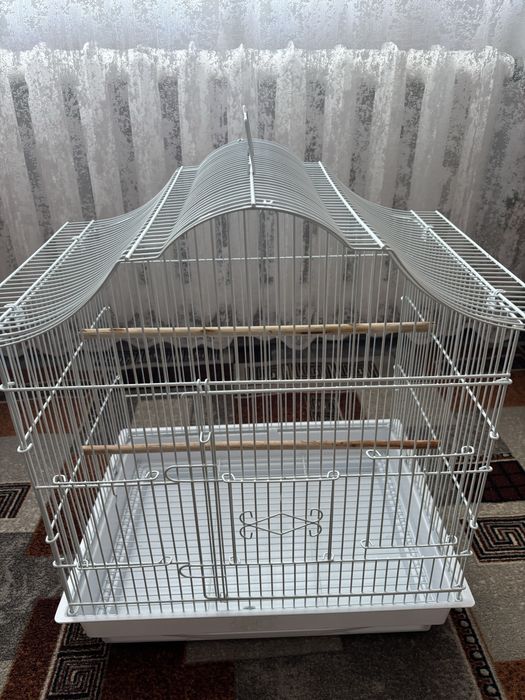 Продам клетку для попугая