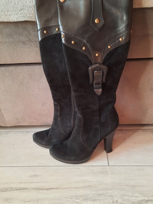 Cizme dama din piele întoarsă!