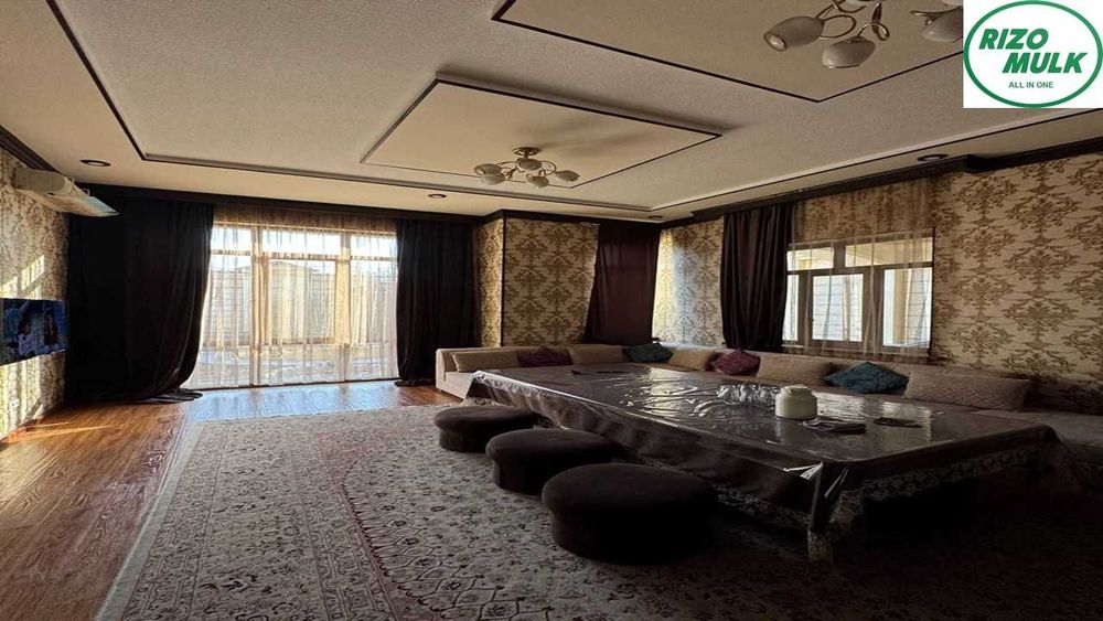 Шайхонтохур тумани Оклон махалласида файзли ховли сотилади. NR494/71