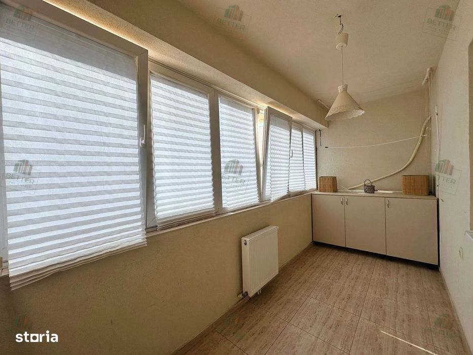 Apartament 2 camere de închiriat, loc de parcare - Str. Solstitiului