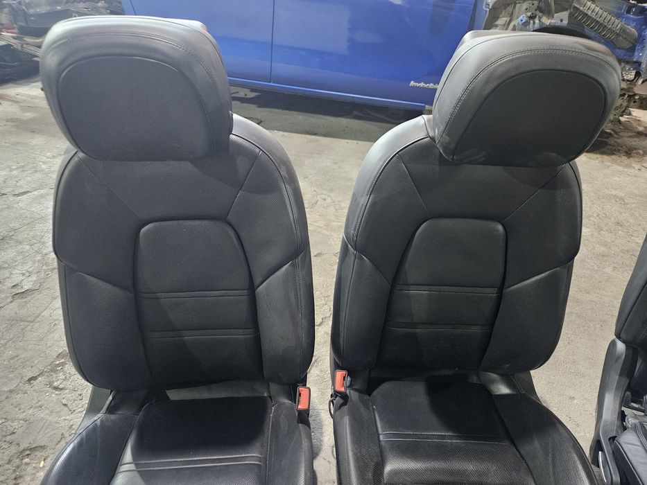Седалки за Porsche Cayenne 2019г кожен салон