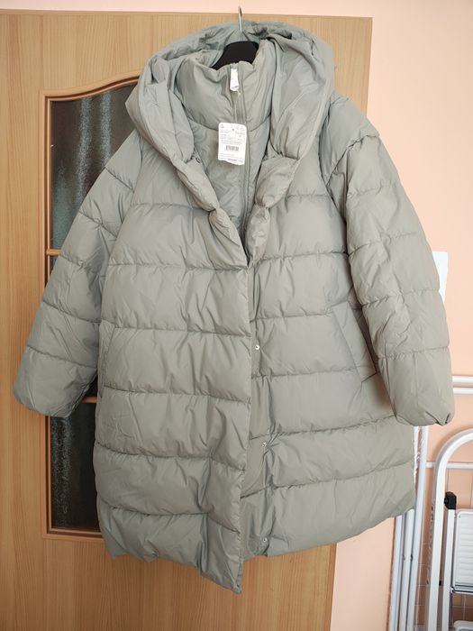 Vand  hanorac dama nou cu eticheta