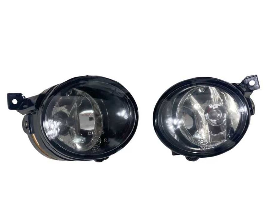 Предна броня за VW GOLF 5 GTI дизайн с GTI халогени