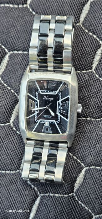 Продам часы ника