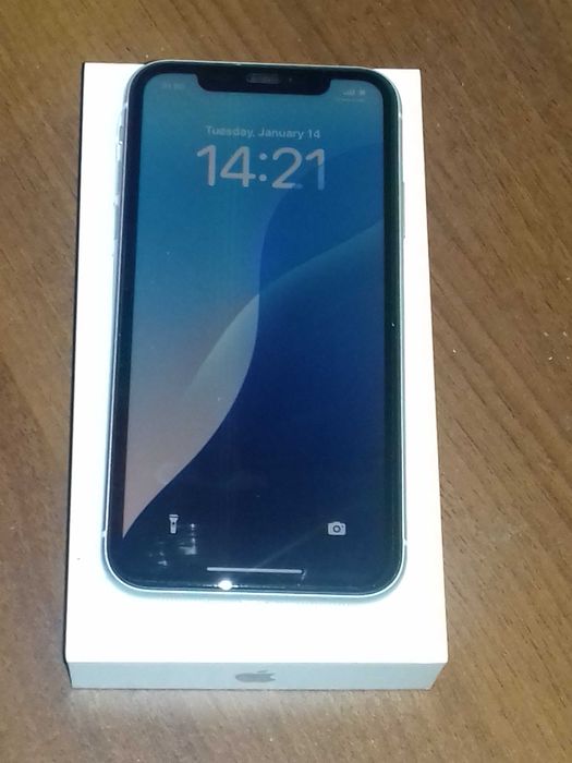 iPhone 11 White 64 Gb