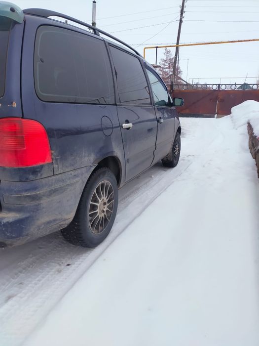 Шаран Сеат алхамбра