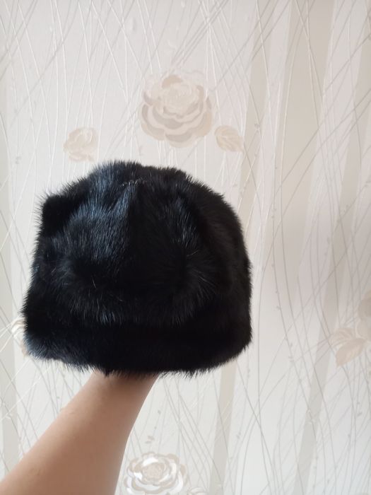 Продам норковые шапки