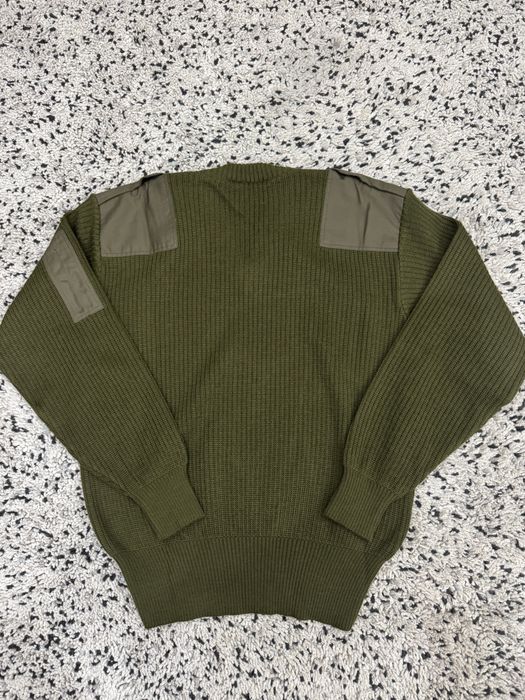 Мъжки военен пуловер. Размер M/L