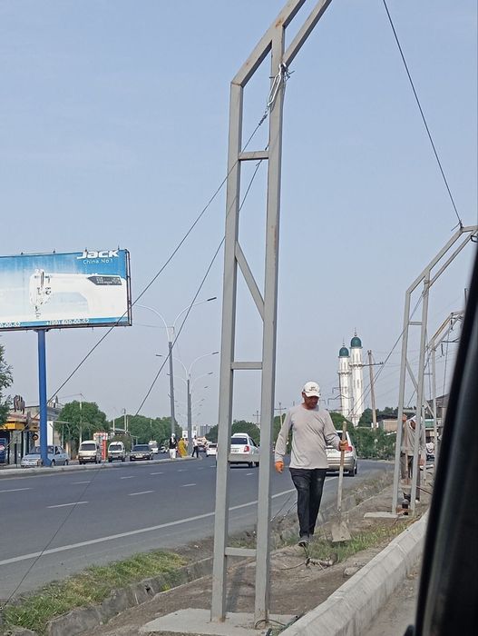 Stoyka qalin profildan yasalgan 7ta bor