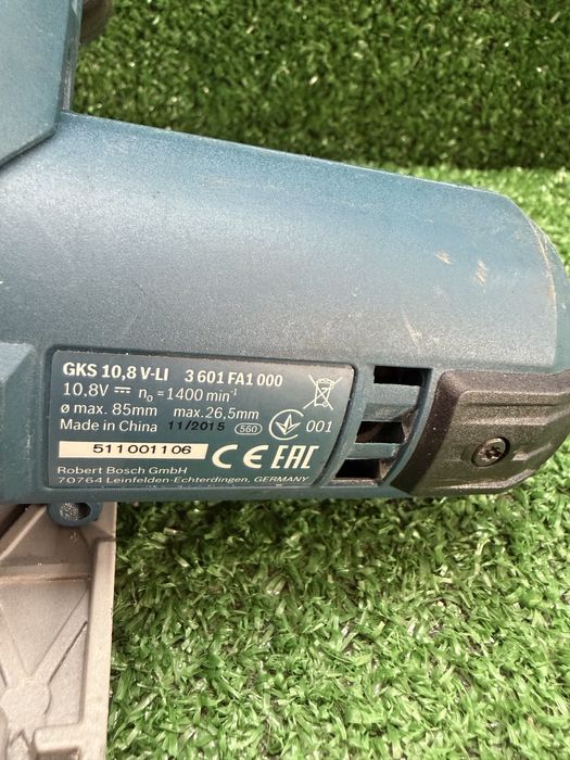 Ръчен циркуляр Bosch GKS 10,8 V-LI