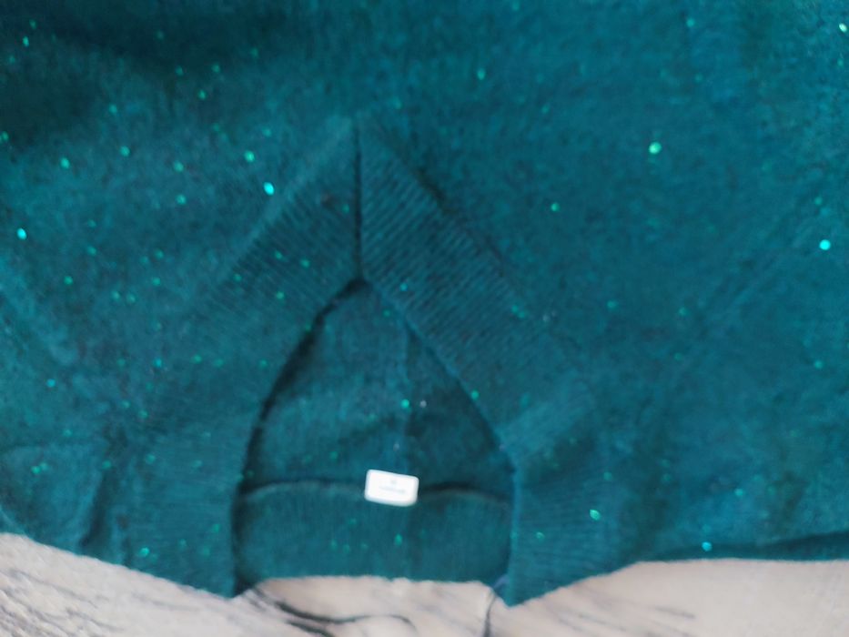 Половер с малки пайети XL