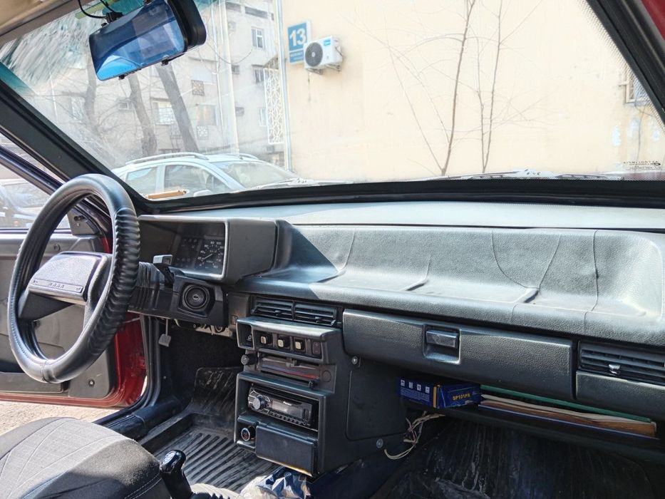 LADA VAZ 21083 срочно сотилади аниқ оладиганлага келиштириб  бераман