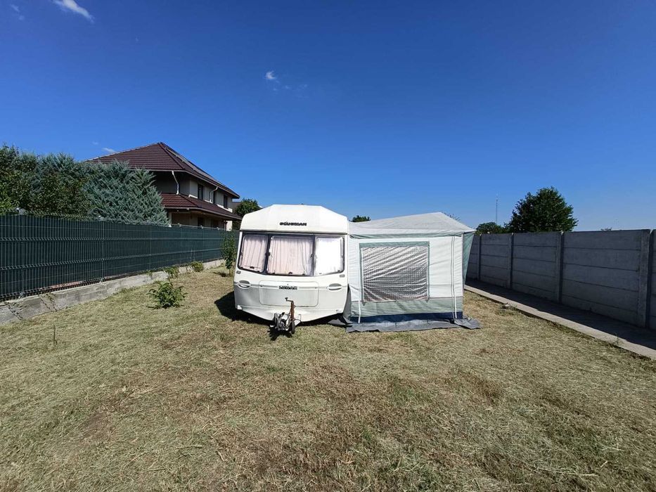 Rulota Lunar Clubman 6 locuri inmatriculata, cort inclus, baie, bucatarie, incalzire